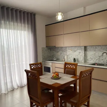 Liqeni I Thate Апартаменты