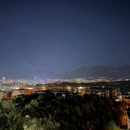 Liqeni I Thate * Tirana