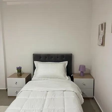 Liqeni I Thate Apartment *