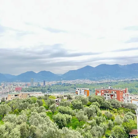 Apartment Liqeni Stay Near Zoo & Lake