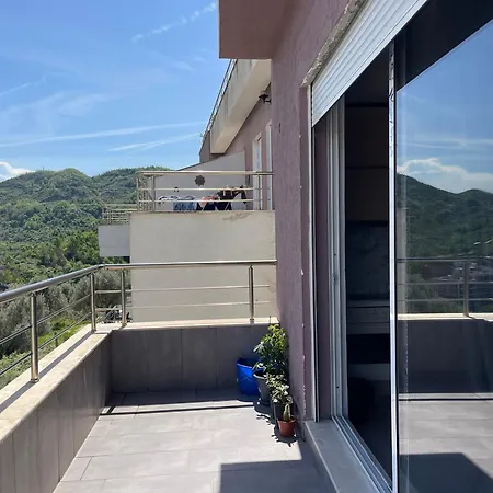 Liqeni Stay Near Zoo & Lake * Tirana