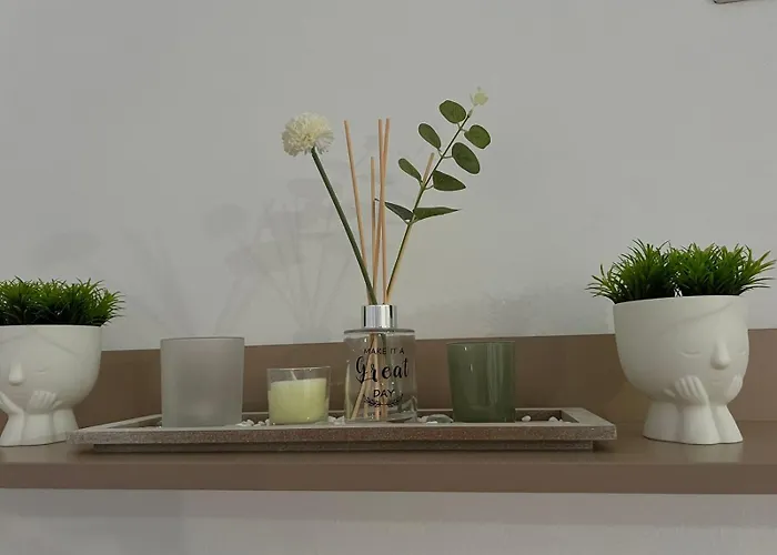 Liqeni I Thate Τίρανα